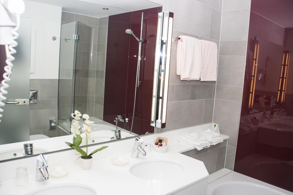 Hotel Zum Adler Бонн Экстерьер фото